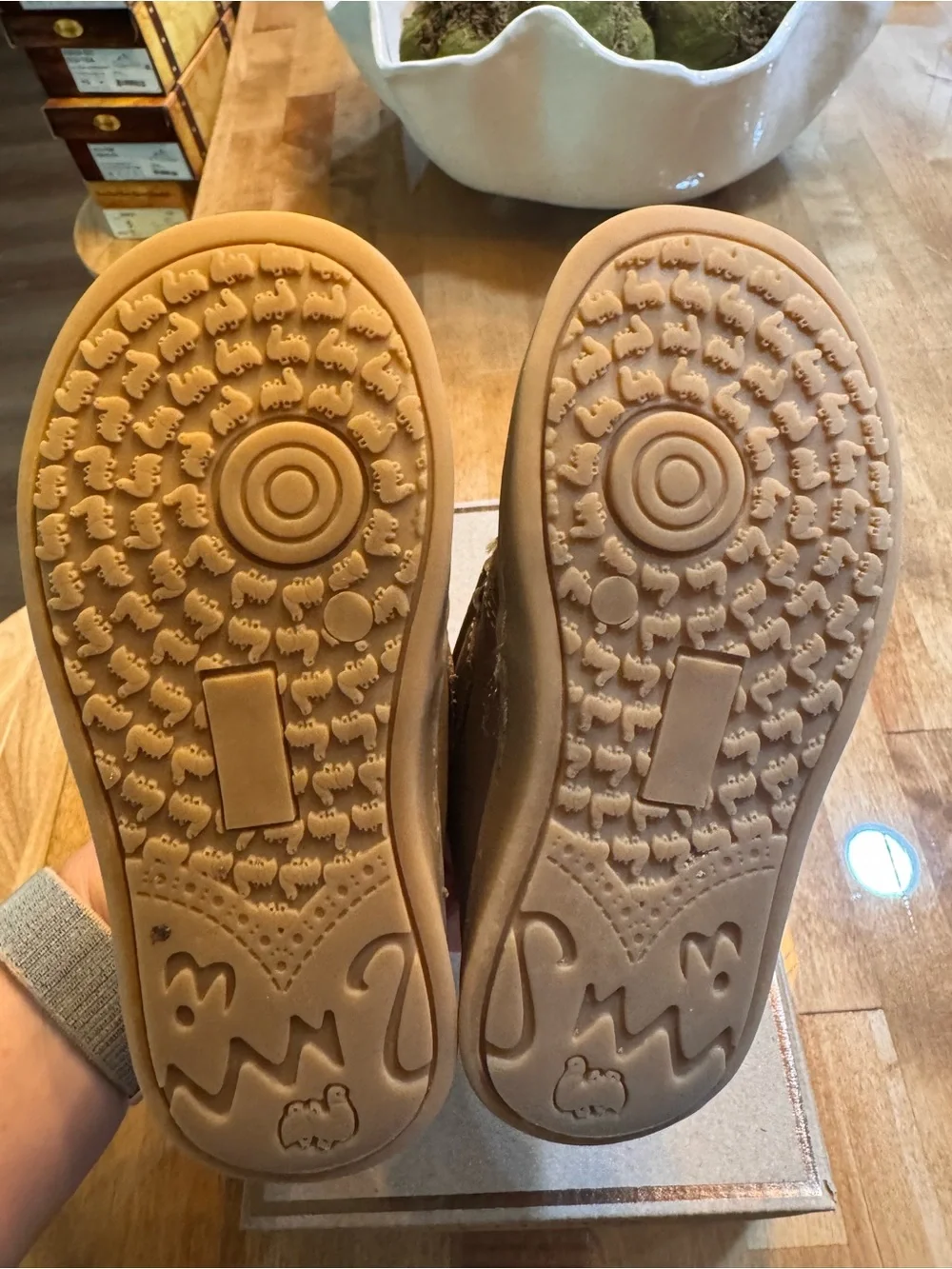 L'Amour Kids Nu.Brown Velcro Walker Shoes